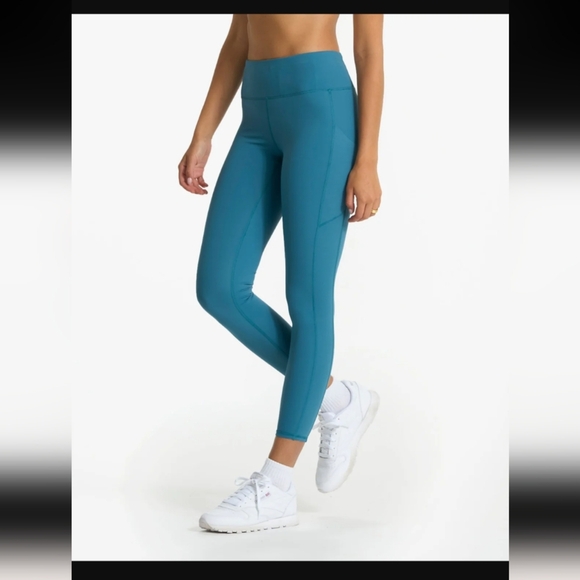 Vuori Stride Leggings - Picture 2 of 7